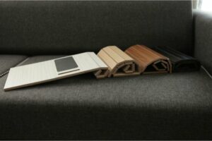 SNS Home | Flexibel dienblad | Sofa Armleuning Salontafel | Armleuning dienblad | Banktafel | Armleuning Organizer | Telefoonhouder en Anti slip | Eiken | 50 x 27 cm - Afbeelding 6