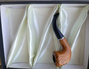ByAlcan - Houten Pijp - Acryl Body - Dunne Fopspeen - Met Metalen Kamer - Geel Houten Patroon - Pijp Roken - Met Actief Filter - 13 cm - 125 gr - Afbeelding 9